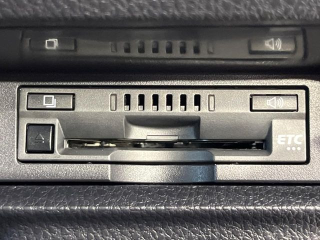 【ETC】高速道路の料金所をストレスなく通過!話題のスポットやサービスエリアに多い「スマートIC」利用時は必須のアイテムです。当店でセットアップを実施、ご納車当日からすぐにご利用いただけます!
