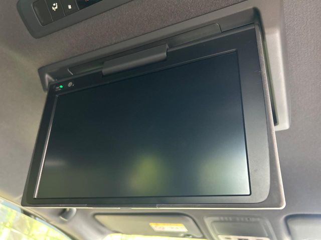エスクァイア2.0 Gi プレミアムパッケージ ブラックテイラード