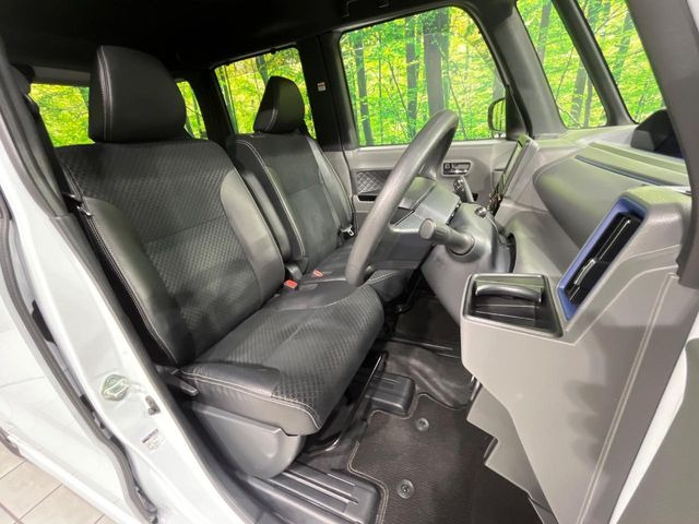 【前席シートヒーター】寒い日に重宝するシートヒーター!エアコンより早く温まってくれるので寒がりの人も安心ですね♪エアコンの温風は乾燥するから苦手、という方にもをおすすめです。
