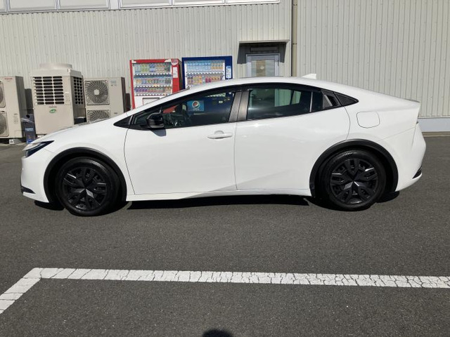 プリウス1.8 X