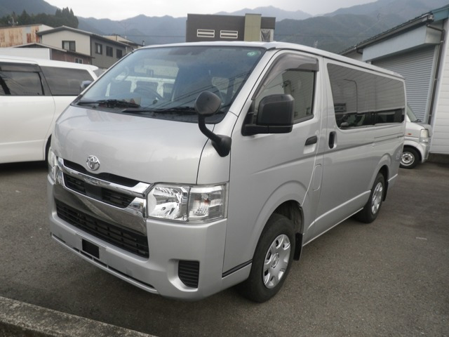 ハイエースバン2.8 DX ロング GLパッケージ ディーゼル 4WD
