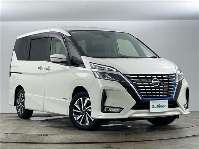 セレナ1.2 e-POWER ハイウェイスターV