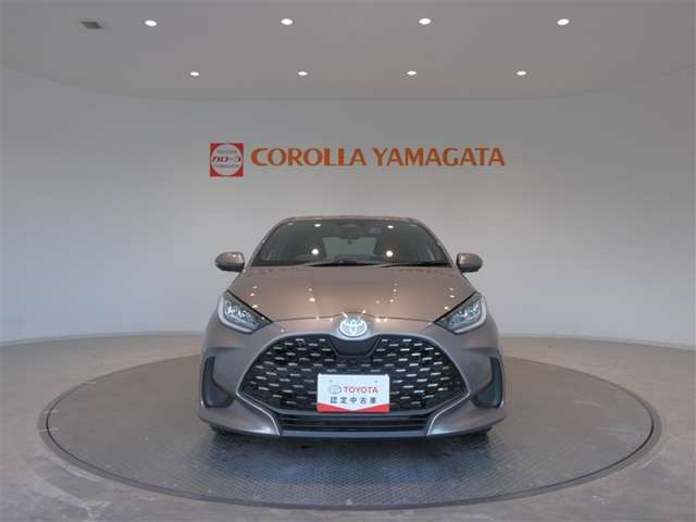 ヤリス1.5 ハイブリッド Z E-Four 4WD