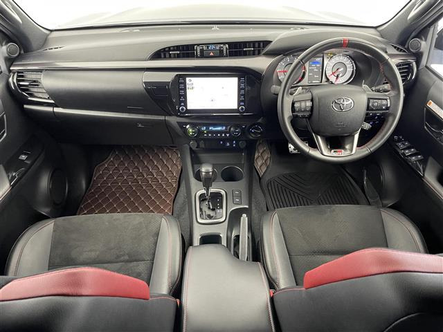 ハイラックス2.4 Z GRスポーツ ディーゼル 4WD