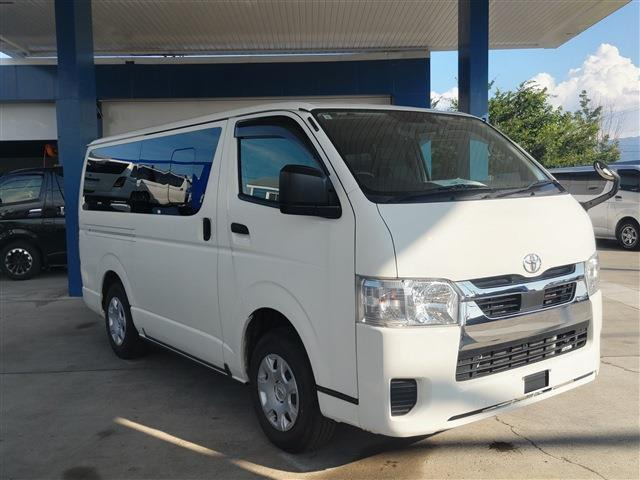 ハイエースバン2.8 DX ロング ディーゼル 4WD