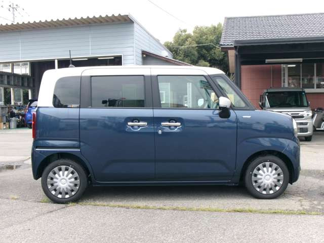 ワゴンRスマイルハイブリッド(HYBRID) X