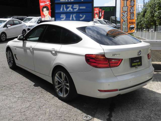3シリーズグランツーリスモ320i スポーツ