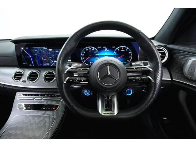 AMG�p�t�H�[�}���X�X�e�A�����O����������Ă���܂��B
