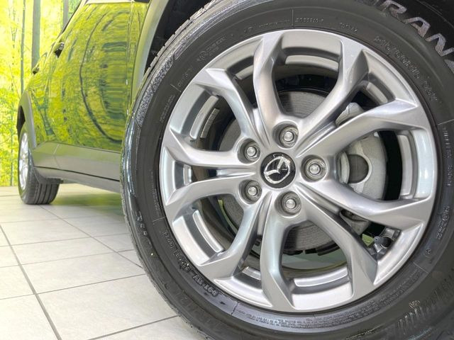 �y����16�C���`�A���~�z�C�[���z�O�ςɃ}�b�`���������A���~�z�C�[���𑕒����Ă���܂��B�e��ЊO�A���~�z�C�[����A�X�^�b�h���X�^�C�����戵�����Ă���܂��B���񂲑��k����������