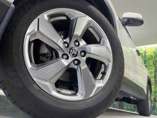 �y����18�C���`�A���~�z�C�[���z�O�ςɃ}�b�`���������A���~�z�C�[���𑕒����Ă���܂��B�e��ЊO�A���~�z�C�[����A�X�^�b�h���X�^�C�����戵�����Ă���܂��B���񂲑��k����������