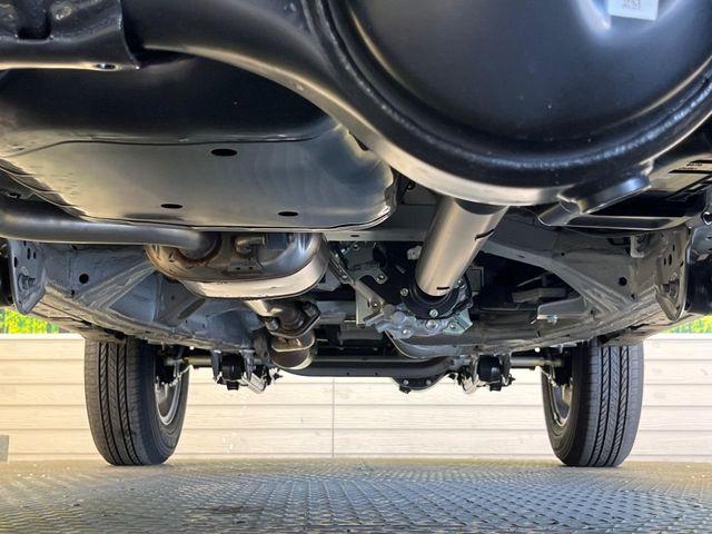 下回りがきれいなうちに、防錆加工の施工がオススメ。降雪地域はもちろん、沿岸部にお住いの方や、趣味でマリン・ウィンタースポーツをされる方にご好評いただいております。