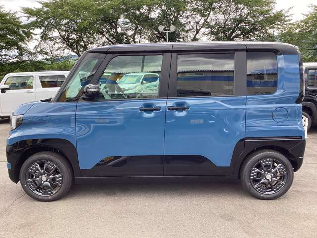 デリカミニT プレミアム 4WD