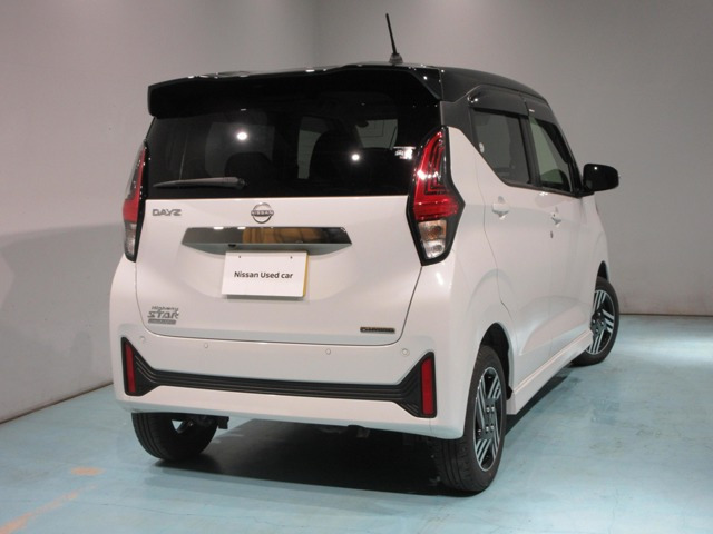 デイズハイウェイスターX アーバンクロム 4WD