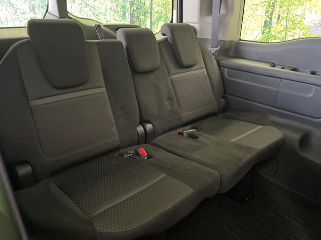 3��ڃV�[�g�͂�������ԗǍD����l�ł��������ƍ����Ē����܂��̂ŁA��l���ł̂��o���������N���N�ł��􂲉Ƒ��ŁA�C�̒m�ꂽ���ԂŁA�h���C�u�ɍs���̂��y���݂ł��ˁ�