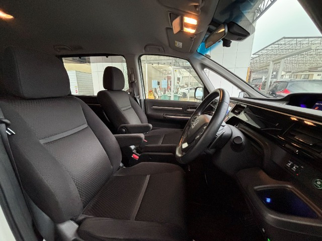 ステップワゴン1.5 スパーダ ホンダ センシング