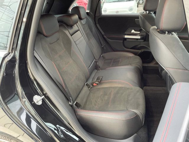���㕔���Ȃ��C�ɂȂ�悤�ȃL�Y�E�����ւ��蓙�A�傫�ȃ_���[�W�͂Ȃ��A�ǍD�ȏ�Ԃł��B