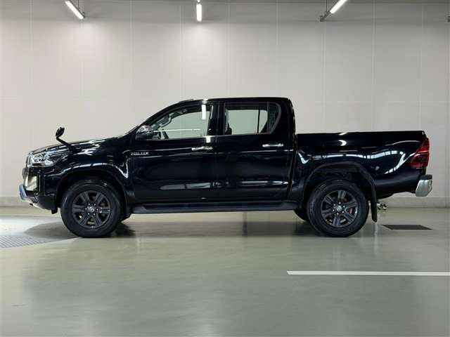 ハイラックス2.4 Z ディーゼル 4WD