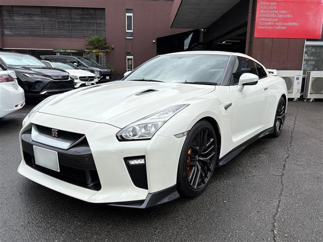 GT-R3.8 ピュアエディション 4WD