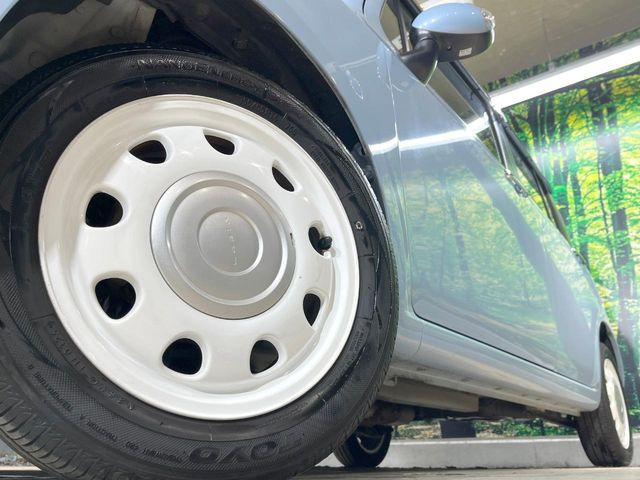 �y����14�C���`�A���~�z�C�[���z�O�ςɃ}�b�`���������A���~�z�C�[���𑕒����Ă���܂��B�e��ЊO�A���~�z�C�[����A�X�^�b�h���X�^�C�����戵�����Ă���܂��B���񂲑��k����������