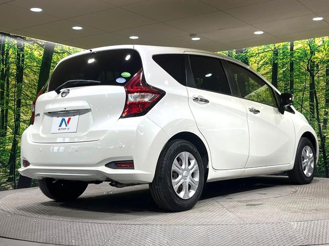 ☆全国のネクステージからお取り寄せが可能※!遠方の店舗に展示してあるクルマが気になる場合も、最寄りの店舗でご覧いただくことが可能です!是非私たちに要望をお聞かせください!※別途費用