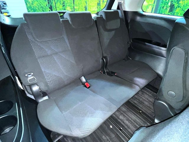 3��ڃV�[�g�͂�������ԗǍD����l�ł��������ƍ����Ē����܂��̂ŁA��l���ł̂��o���������N���N�ł��􂲉Ƒ��ŁA�C�̒m�ꂽ���ԂŁA�h���C�u�ɍs���̂��y���݂ł��ˁ�