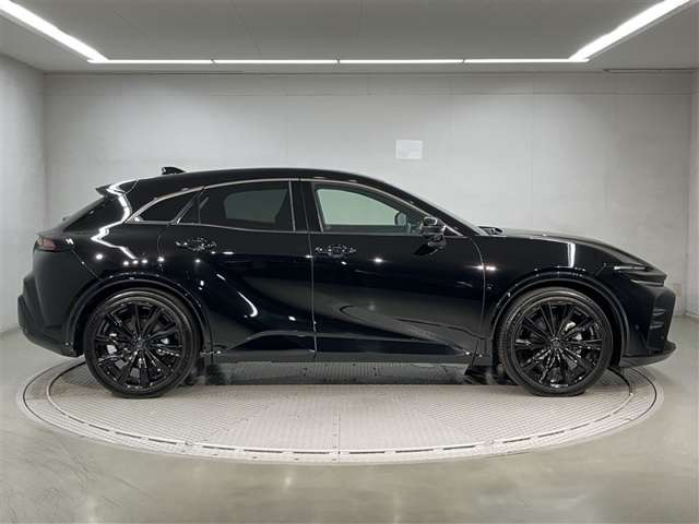 クラウンスポーツ2.5 Z E-Four 4WD