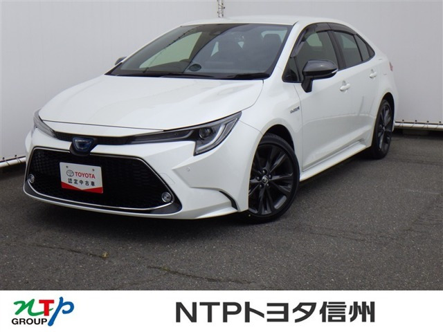 カローラ1.8 ハイブリッド W×B E-Four 4WD
