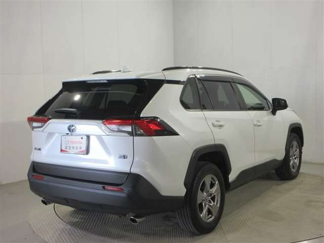 RAV42.5 ハイブリッド X E-Four 4WD