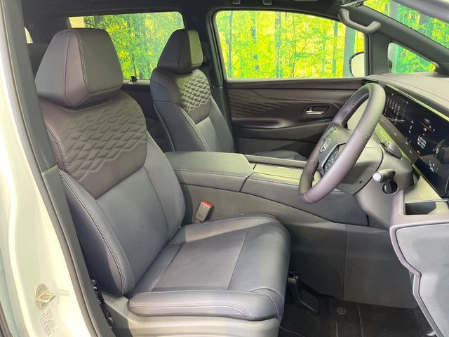 �^�]�Ȃ܂��ɂ͏\���ȃX�y�[�X������A�啿�ȕ��ł��������^�]���Ă�����������ł��B