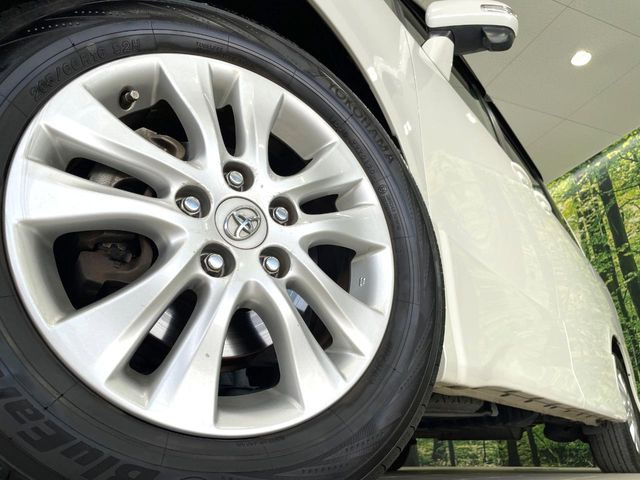 �y����16�C���`�A���~�z�C�[���z�O�ςɃ}�b�`���������A���~�z�C�[���𑕒����Ă���܂��B�e��ЊO�A���~�z�C�[����A�X�^�b�h���X�^�C�����戵�����Ă���܂��B���񂲑��k����������