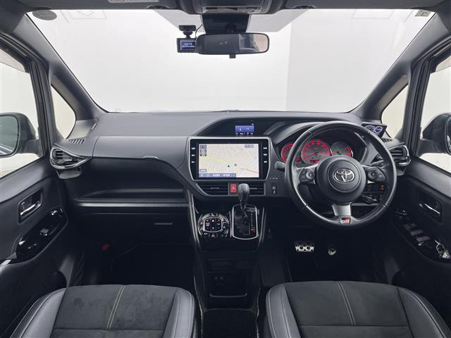 ヴォクシー2.0 ZS GR スポーツ
