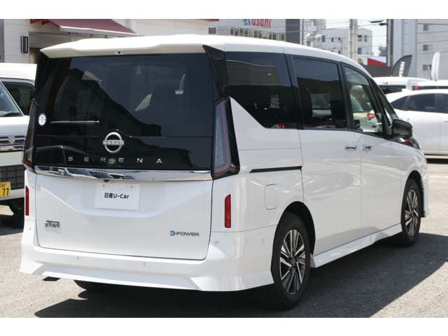セレナ1.4 e-POWER ハイウェイスターV