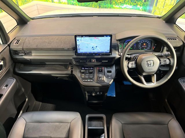 ステップワゴン2.0 e:HEV スパーダ プレミアムライン