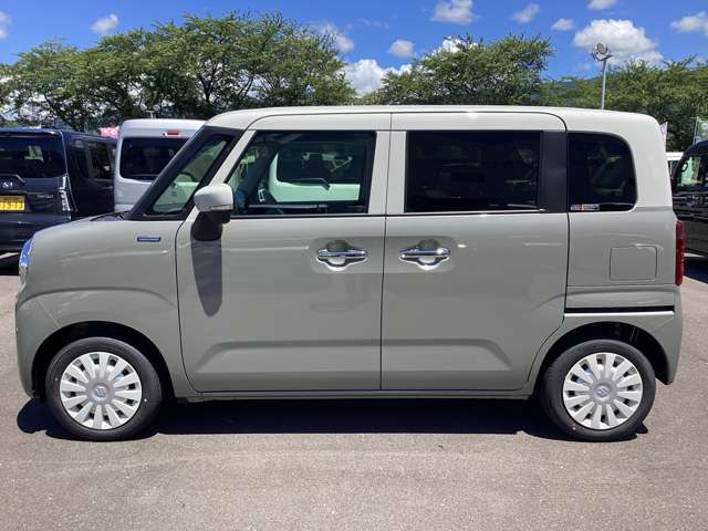 ワゴンRスマイルクリームコーデ 4WD