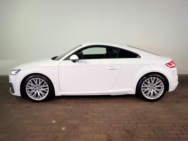 TTクーペ40 TFSI