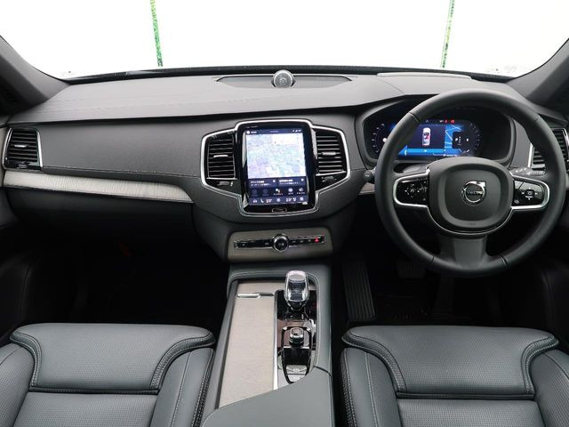 XC90ウルトラ B5 AWD 4WD