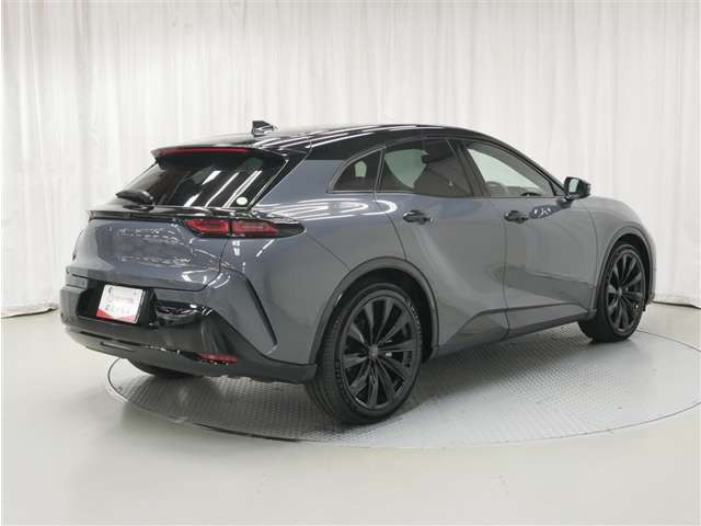 クラウンスポーツ2.5 Z E-Four 4WD