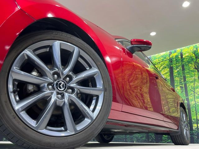 �y����18�C���`�A���~�z�C�[���z�O�ςɃ}�b�`���������A���~�z�C�[���𑕒����Ă���܂��B�e��ЊO�A���~�z�C�[����A�X�^�b�h���X�^�C�����戵�����Ă���܂��B���񂲑��k����������
