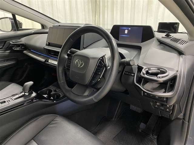 プリウス2.0 Z E-Four 4WD
