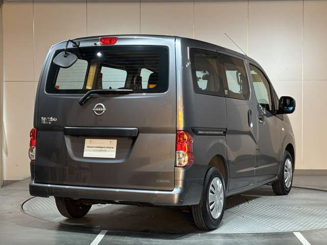 NV200バネットバン1.6 VX