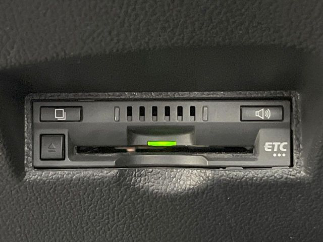 【ETC】高速道路の料金所をストレスなく通過!話題のスポットやサービスエリアに多い「スマートIC」利用時は必須のアイテムです。当店でセットアップを実施、ご納車当日からすぐにご利用いただけます!