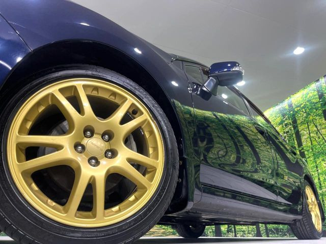 �y�����I�v�V����17�C���`�A���~�z�C�[���z�����I�v�V�����z�C�[���𑕒��B���s���\�̌���ɉ����A�O�ς����X�^�C���b�V���ɂȂ��Ă��܂��B