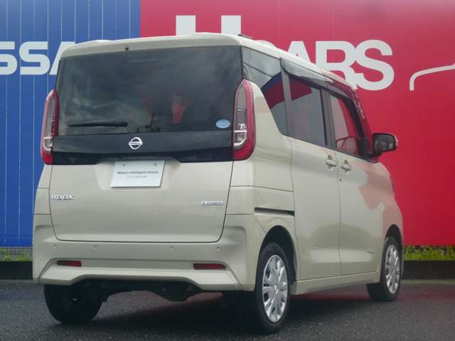 ルークスX 4WD