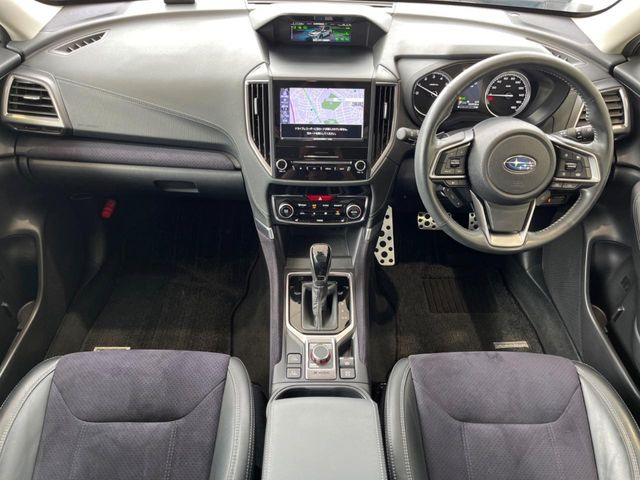 フォレスター1.8 スポーツ 4WD