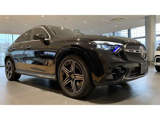 GLCクーペ220d 4マチック AMGラインパッケージ(ISG) 4WD