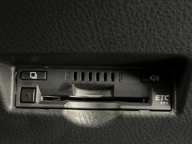【ETC】高速道路の料金所をストレスなく通過!話題のスポットやサービスエリアに多い「スマートIC」利用時は必須のアイテムです。当店でセットアップを実施、ご納車当日からすぐにご利用いただけます!