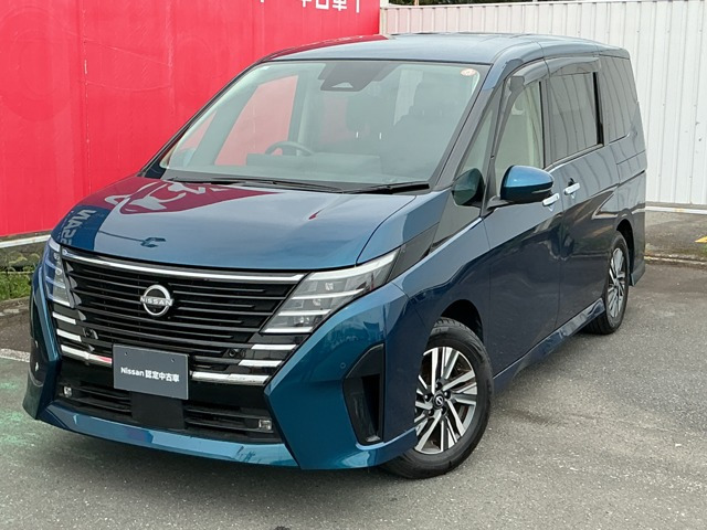 セレナ1.4 e-POWER ハイウェイスターV
