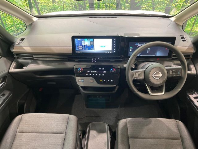 セレナ1.4 e-POWER ハイウェイスターV