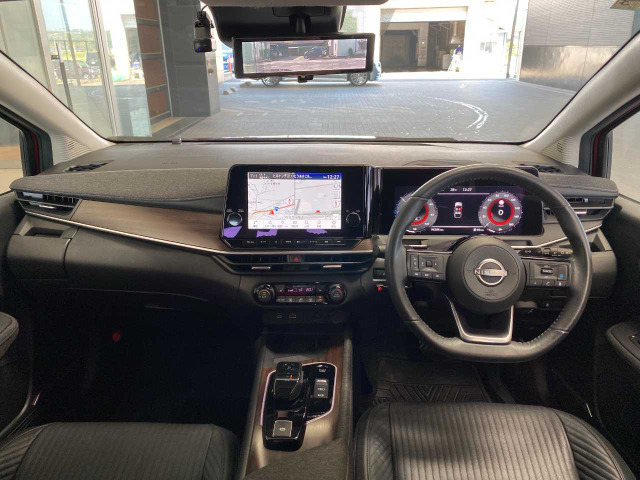 ノートオーラ1.2 G レザーエディション