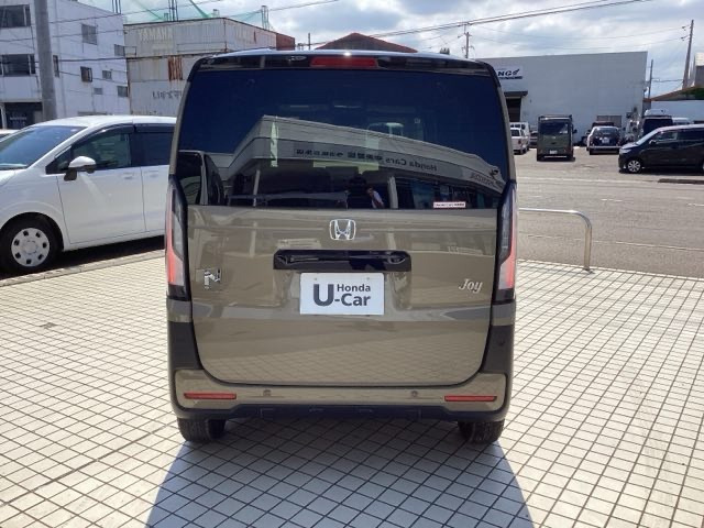 N-BOXジョイ 2トーン